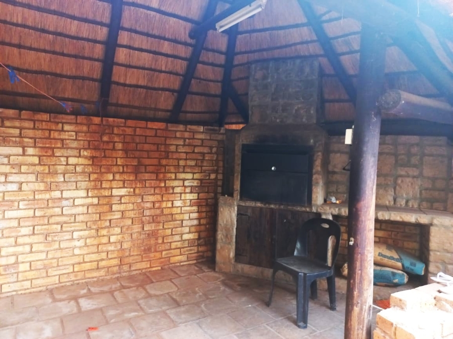 3 Bedroom Property for Sale in Safari Gardens North West